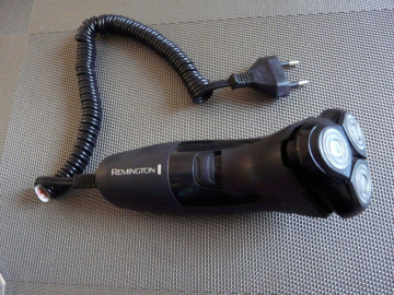APARAT ZA BRIJANJE ROWENTA PR1230 NA STRUJU